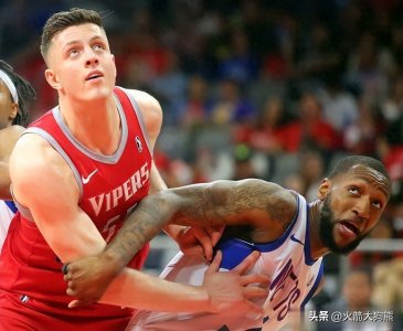 38分+25分+三双!火箭队“下放3人组”统治比赛,力助毒蛇队大胜