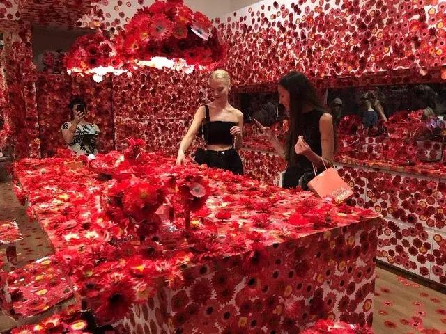 当代cg 插画的风格流派和趋势(漫游NGV三年展)(26)