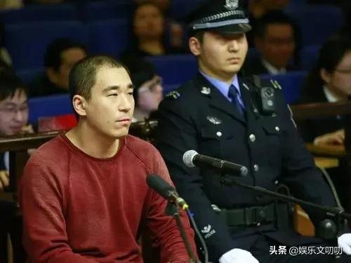 颜值不如妈的10位星二代(7位拼爹上位的星二代)(22)