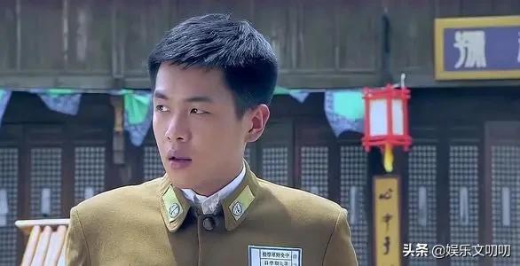 颜值不如妈的10位星二代(7位拼爹上位的星二代)(15)