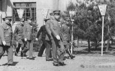 ​日伪“国旗”怪态