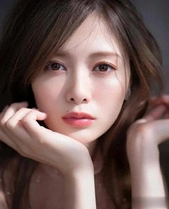 ​白石麻衣：人间尤物的多重魅力解析