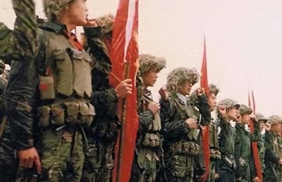 ​1981年法卡山战役：解放军跟敌人肉搏，血战57天，最终结果咋样？