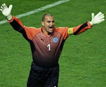 ​狂人门将——奇拉维特