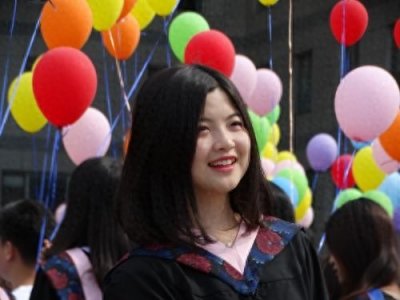 ​大学生如何申请信用卡