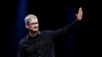 ​标题:蒂姆.库克:从幕后到台前的苹果掌舵人