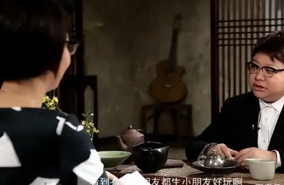 ​韩红要娃！方式令人震惊，却意外曝光她有个27岁儿子