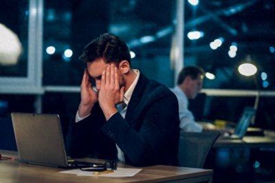 ​为什么越热闹的社交时代，我们却越容易感到孤独？