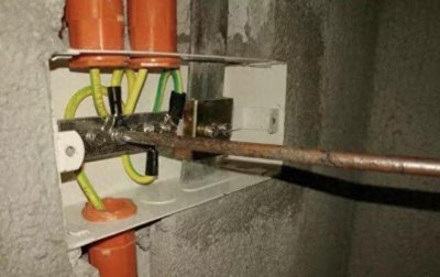 ​农村自建房怎么都不接地线？是为了省钱吗