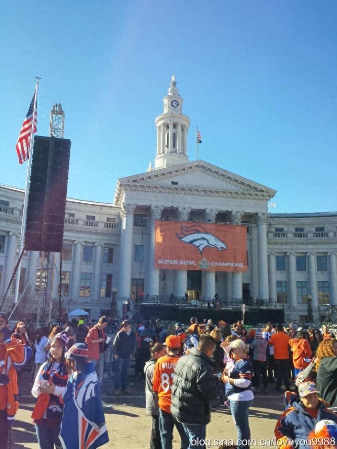 为啥美国人爱看“美国春晚”?