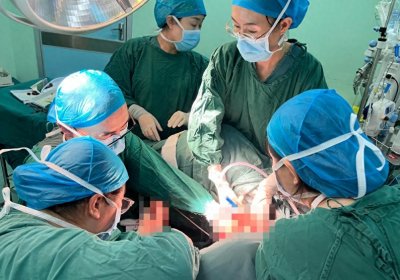 ​挑战妇科医学技术高峰！大医二院妇科二科完成高难度阴式广泛性子宫切除术