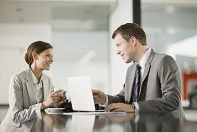 ​和领导独处的3个聊天技巧，赢好感很加分