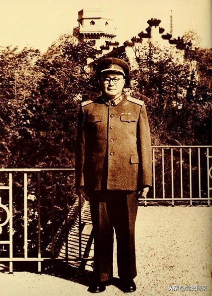 「缅怀」刘伯承：永远的“军神”