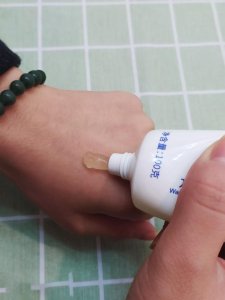 用完水杨酸后为什么会爆痘