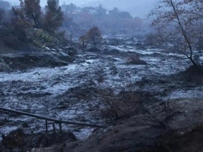 ​好莱坞山遭泥石流侵袭，洛杉矶经历极端天气！
