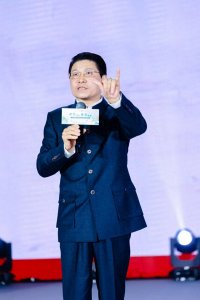 ​河洛康家21代孙康华兰分享家文化研究