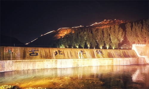 不到长城非好汉，夜晚的司马台长城，真的太美了