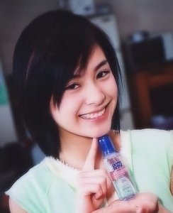 看完阿娇出道时的照片,终于明白为什么当年陈冠希对她一见钟情了