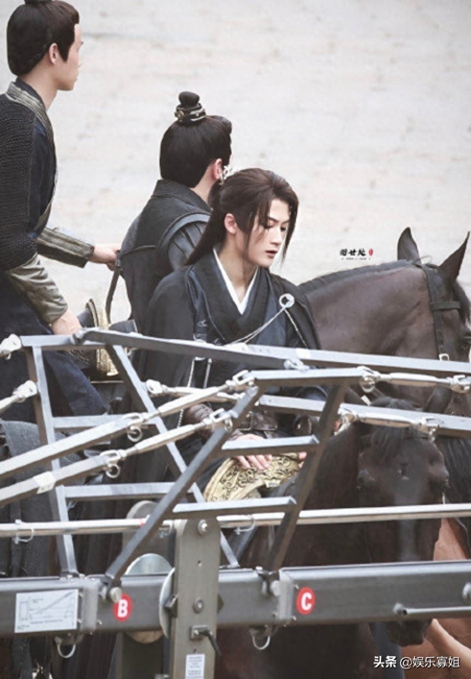 檀健次陈哲远主演的《杀破狼》路透曝光，顾昀和长庚好可啊