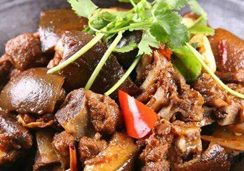 广东人说,猫肉这样做细嫩甜口堪比兔肉,喵喵这么可爱怎么能吃它