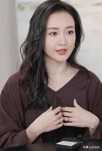 ​王鸥官宣单身，曾与何九华传出恋情，还与刘恺威被质疑有“关系”