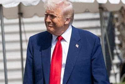 ​中美高层相约巴黎，美方想请中国帮帮忙，对话不停手段却依旧肮脏